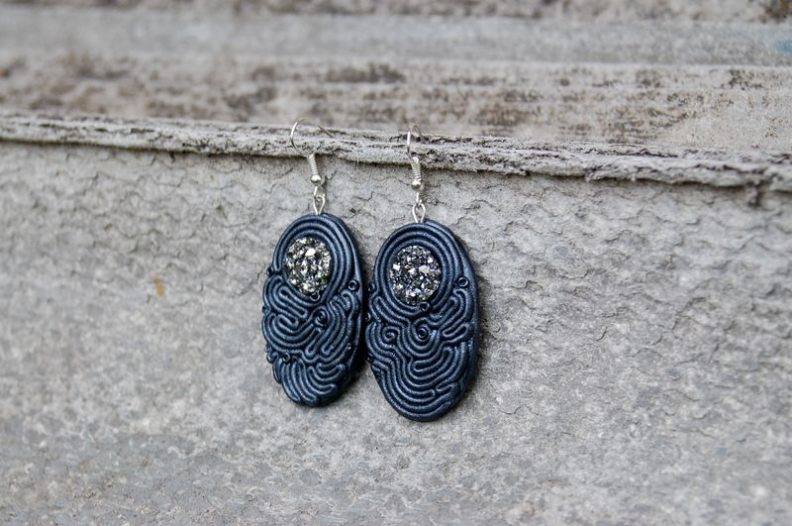 серьги лабиринт