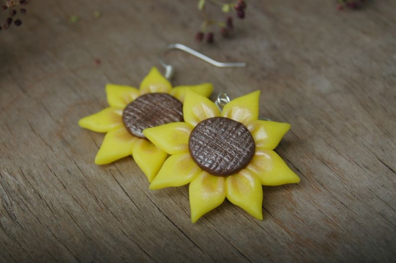 Серьги цветы